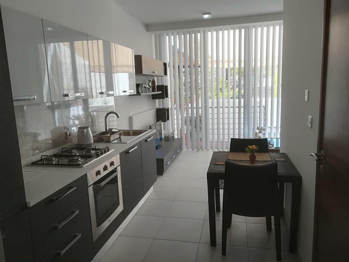 Luxury Apartment Close To Seafront Sliema Exteriör bild